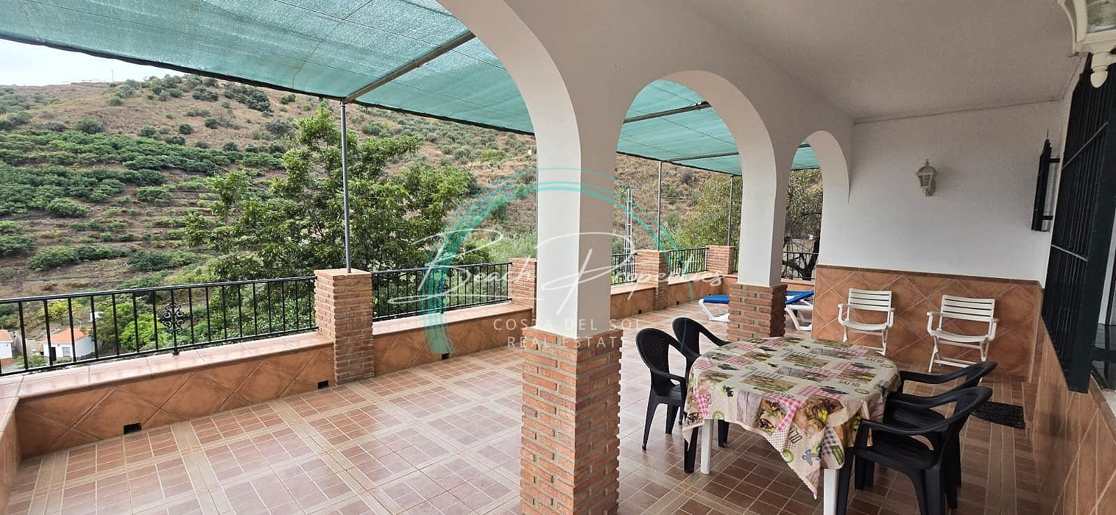 3 sovrum Villa att hyra i Torrox med pool garage - 1 350 € (Ref: 9460860)