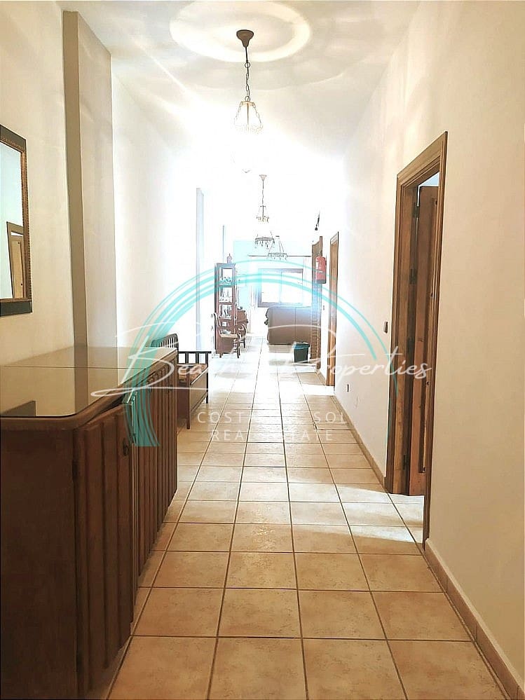 7 bedroom Townhouse for rent in Torrox with pool garage - € 2,800 (Ref: 9500953)