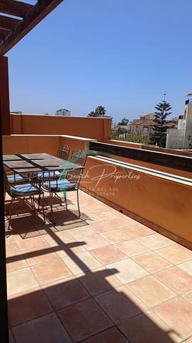 2 soveværelse Lejlighed til leje i Urbanización Santa Rosa, Torrox med swimmingpool - € 800 (Ref: 9565695)