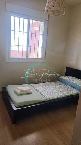 2 soveværelse Lejlighed til leje i Urbanización Santa Rosa, Torrox med swimmingpool - € 800 (Ref: 9565695)