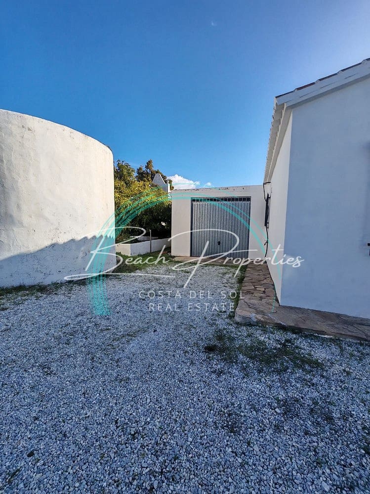 2 soverom Villa til salgs i Torrox med garasje - € 299 000 (Ref: 9610647)