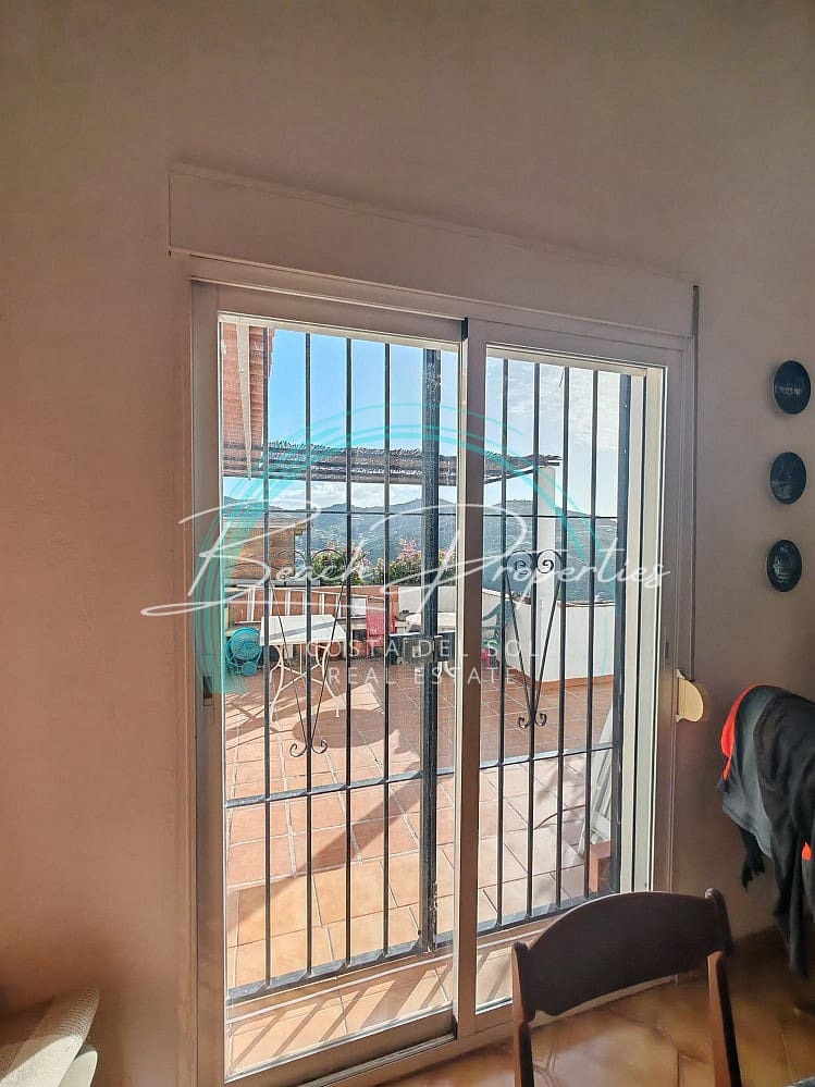 2 soverom Villa til salgs i Torrox med garasje - € 299 000 (Ref: 9610647)