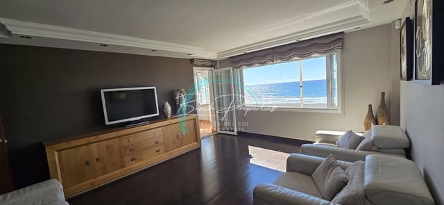 3 soveværelse Lejlighed til leje i El Morche, Torrox - € 2.000 (Ref: 9627907)