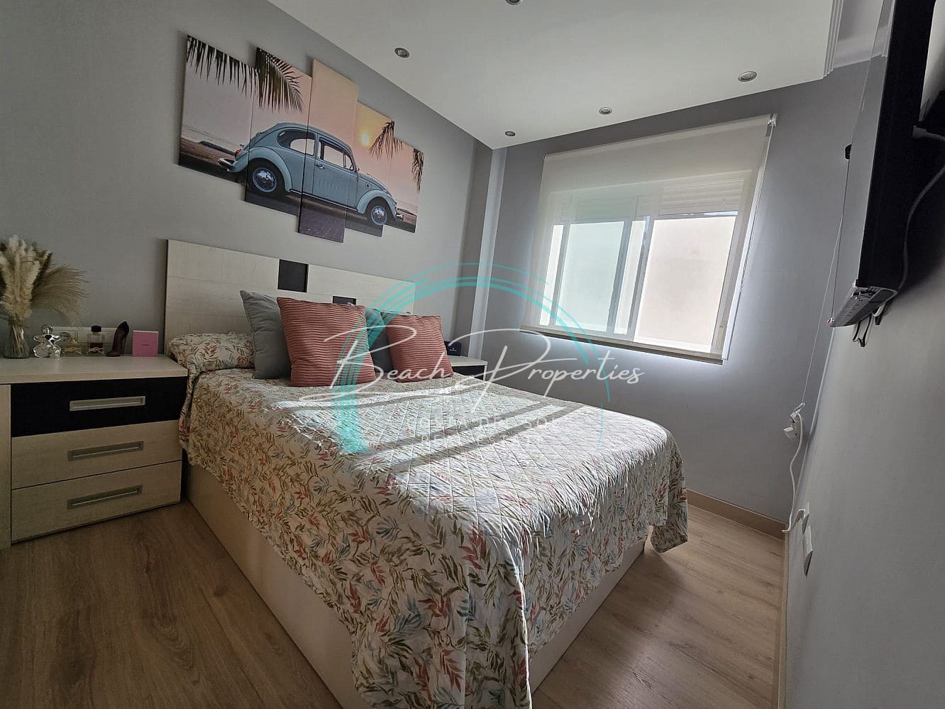 2 bedroom Apartment for sale in Torrox with pool - € 263,000 (Ref: 9629417)