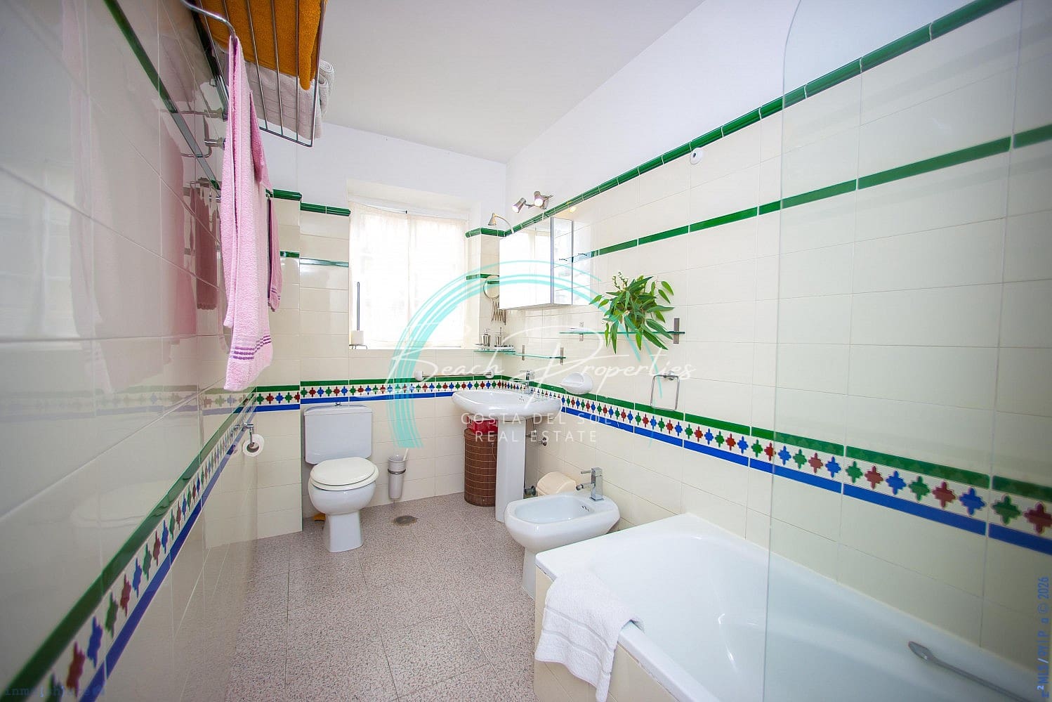 Apartamento de 3 habitaciones en Almuñécar en venta - 450.000 € (Ref: 9643620)