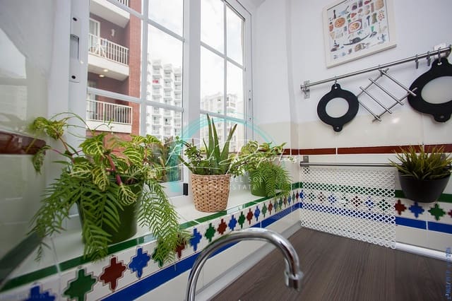 3 makuuhuone Huoneisto myytävänä paikassa Almuñécar - 450 000 € (Ref: 9643620)