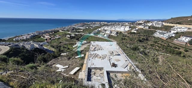 5 chambre Villa/Maison à vendre à El Peñoncillo, Torrox avec piscine garage - 315 000 € (Ref: 9643672)