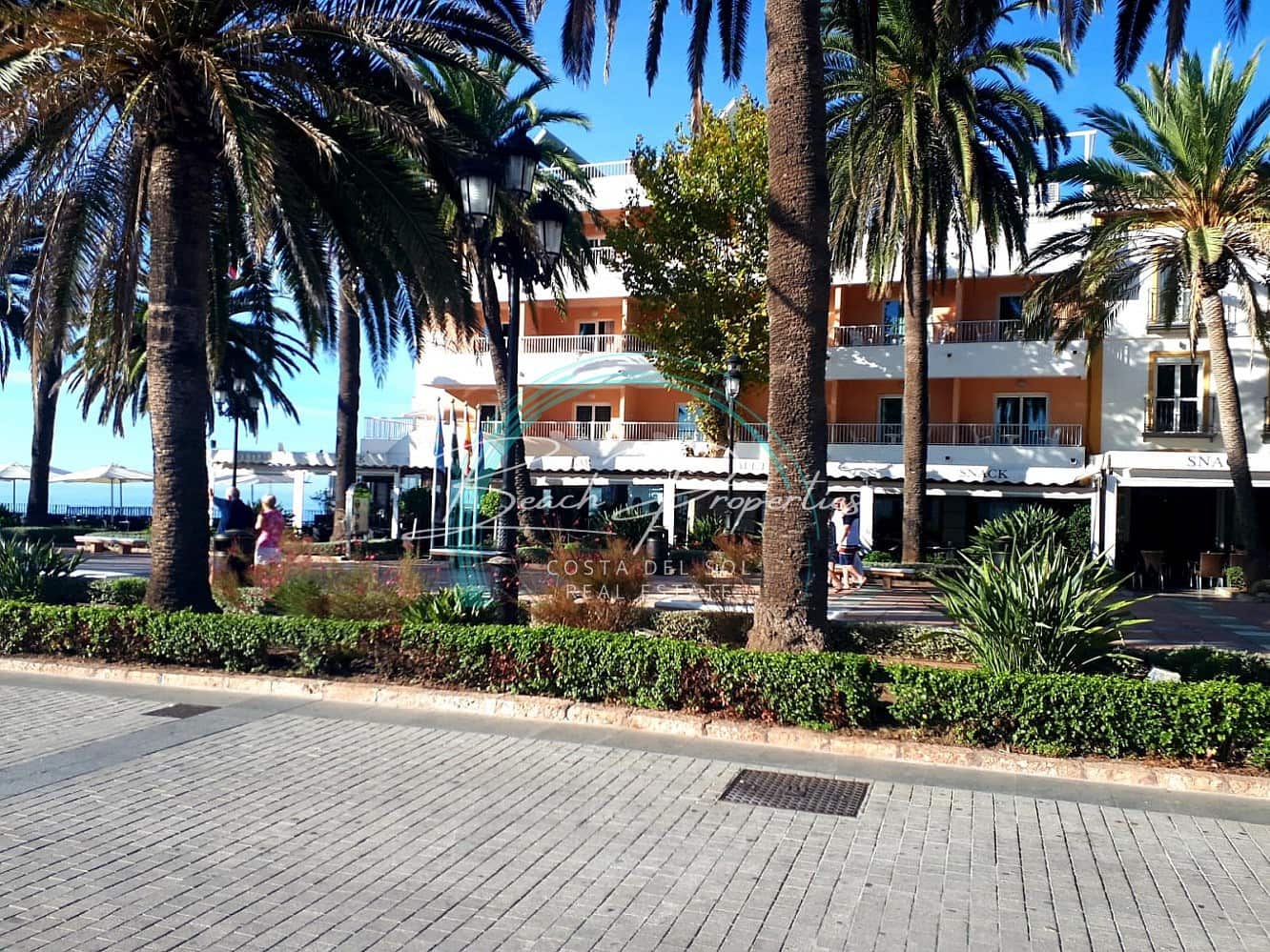 1 Zimmer Apartment zu verkaufen in Nerja - 210.000 € (Ref: 9643673)