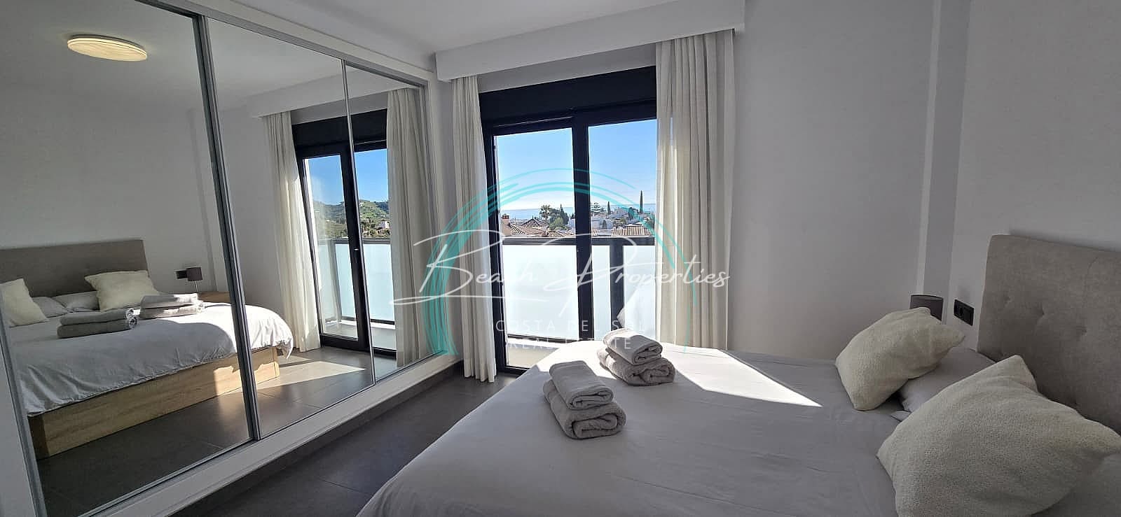 5 bedroom Villa for rent in Nerja with pool garage - € 2,500 (Ref: 9685876)