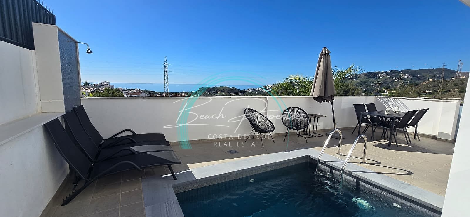 5 bedroom Villa for rent in Nerja with pool garage - € 2,500 (Ref: 9685876)