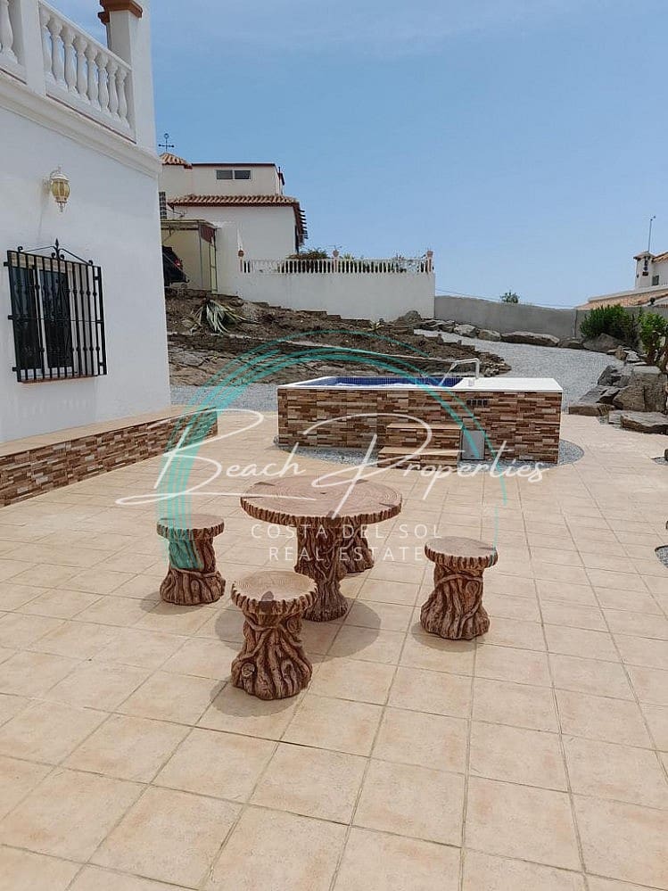 3 camera da letto Casa da affittare in Torrox con piscina garage - 1.200 € (Rif: 9722692)
