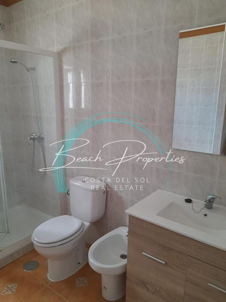 3 camera da letto Casa da affittare in Torrox con piscina garage - 1.200 € (Rif: 9722692)