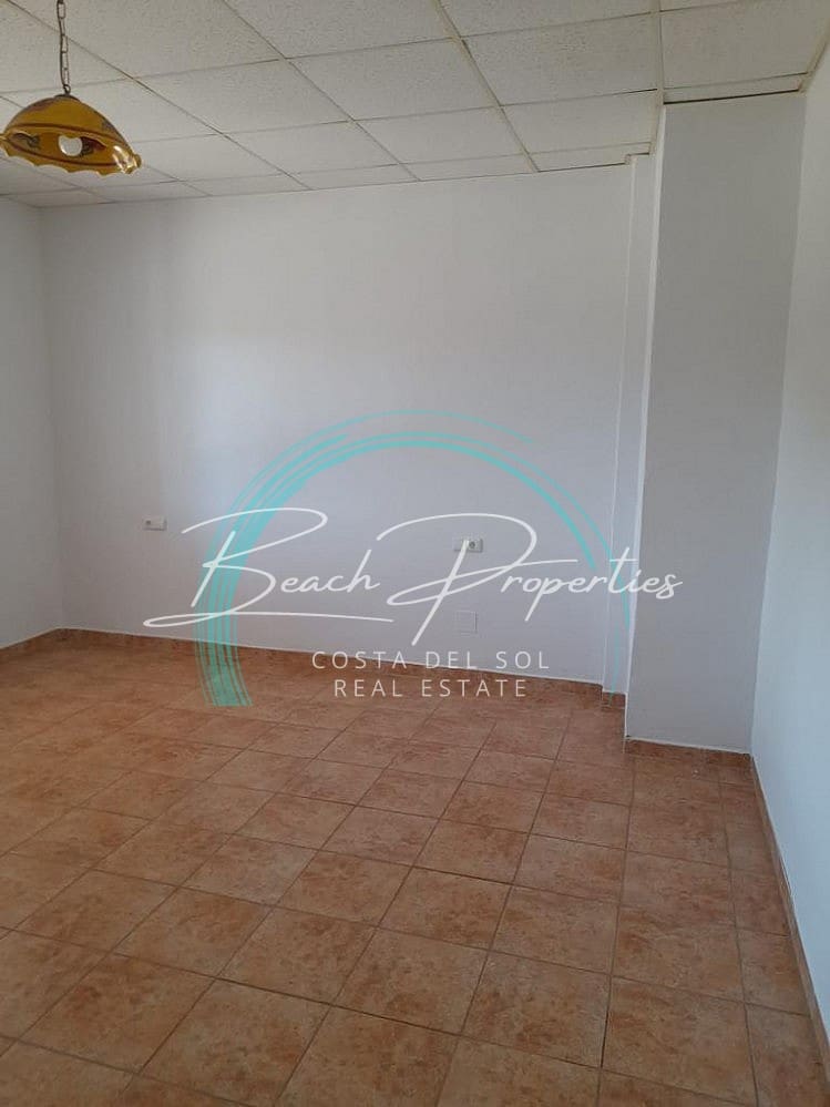 3 camera da letto Casa da affittare in Torrox con piscina garage - 1.200 € (Rif: 9722692)