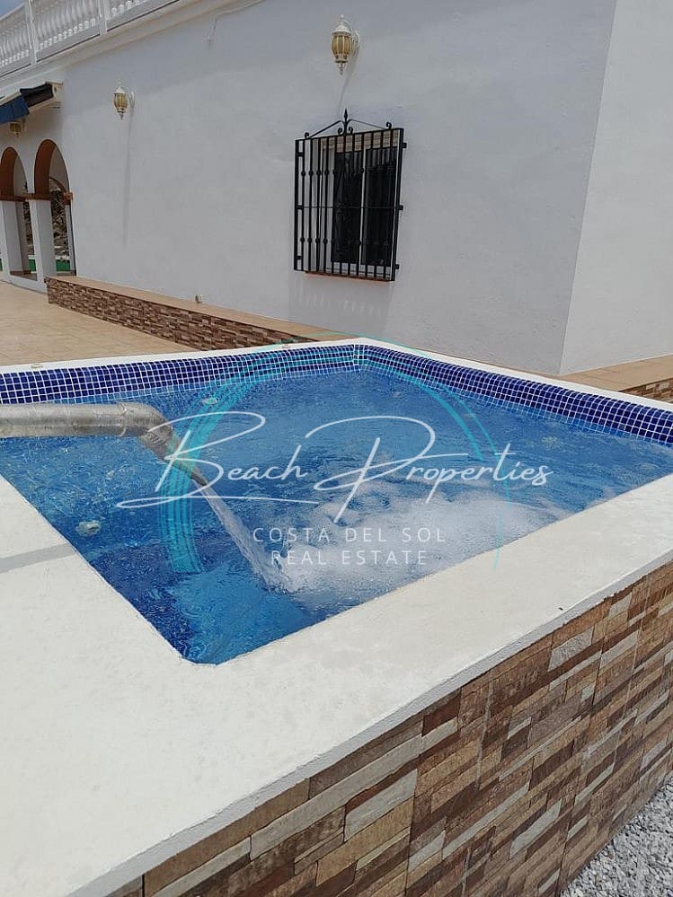 3 camera da letto Casa da affittare in Torrox con piscina garage - 1.200 € (Rif: 9722692)