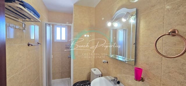 3 soveværelse Byhus til leje i Torrox Pueblo, Torrox med swimmingpool garage - € 1.700 (Ref: 9735884)