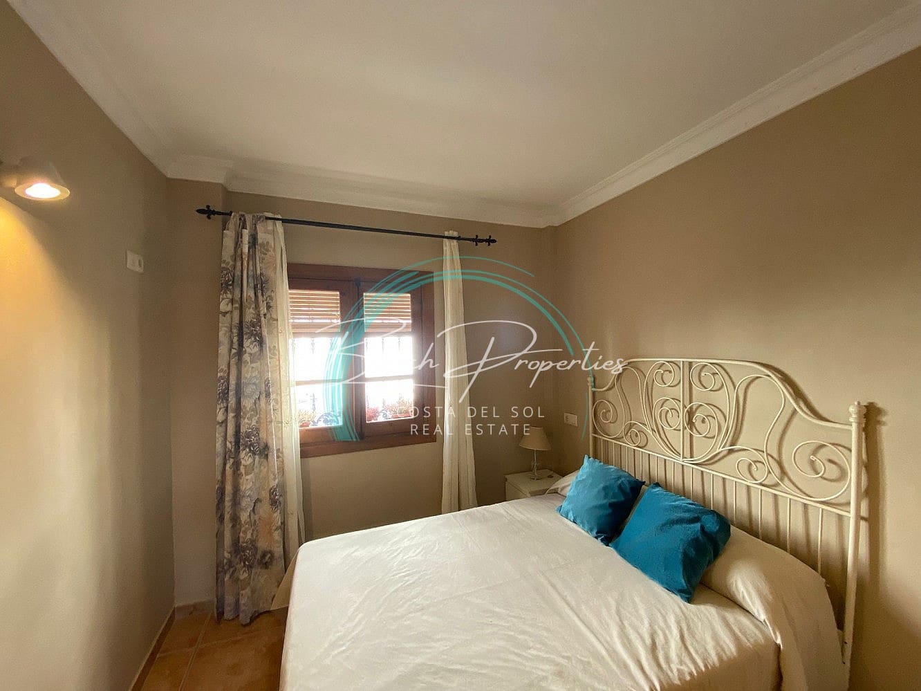 2 bedroom Apartment for rent in Frigiliana - € 750 (Ref: 9736005)