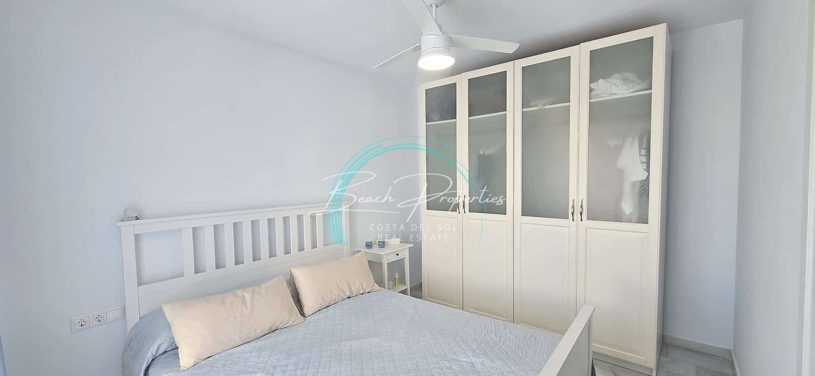 2 soveværelse Lejlighed til leje i Torrox-Costa - € 900 (Ref: 9747465)