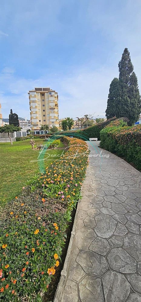 1 soveværelse Lejlighed til salg i Torrox-Costa med swimmingpool - € 189.000 (Ref: 9747466)