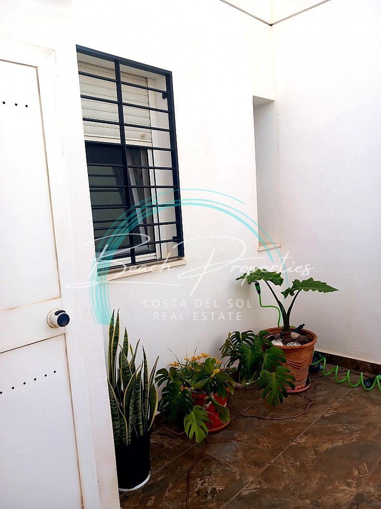 4 quarto Moradia para venda em Torrox-Costa com garagem - 880 000 € (Ref: 9747467)