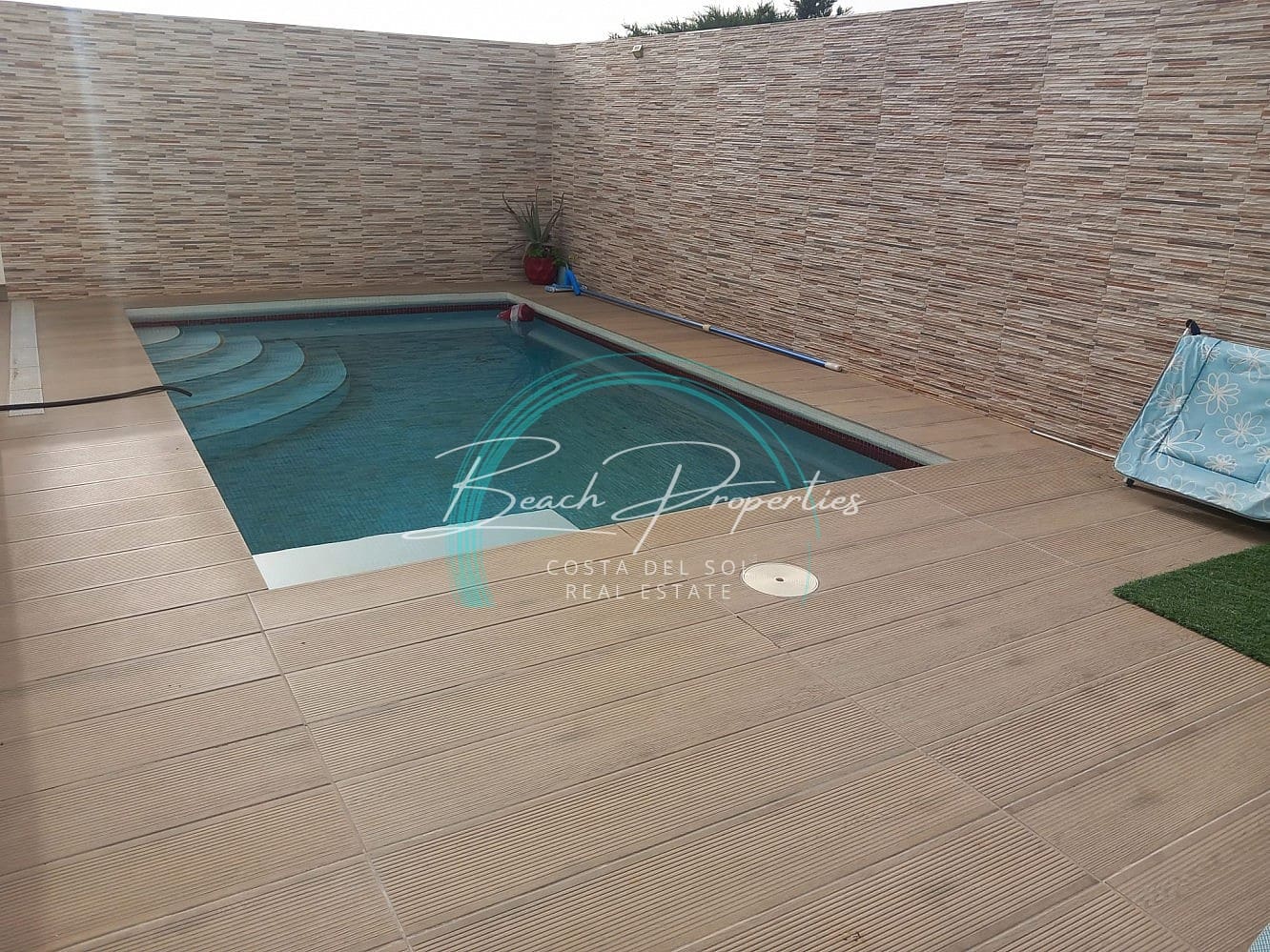 4 quarto Moradia para venda em Torrox-Costa com garagem - 880 000 € (Ref: 9747467)