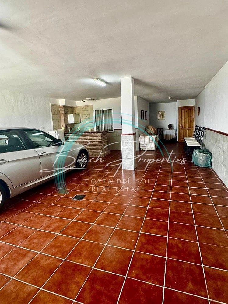 4 soveværelse Villa til salg i El Penoncillo med swimmingpool - € 490.000 (Ref: 9747515)