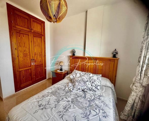 4 soveværelse Villa til salg i El Peñoncillo, Torrox med swimmingpool - € 490.000 (Ref: 9747515)