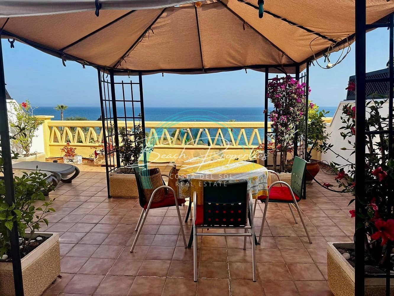 4 soveværelse Villa til salg i El Penoncillo med swimmingpool - € 490.000 (Ref: 9747515)