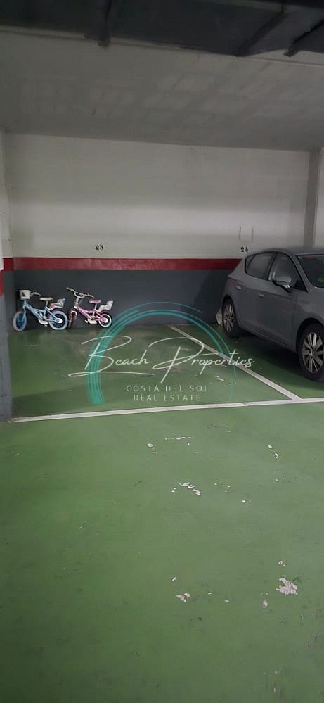 3 soveværelse Lejlighed til salg i Torrox-Costa med garage - € 319.000 (Ref: 9752563)