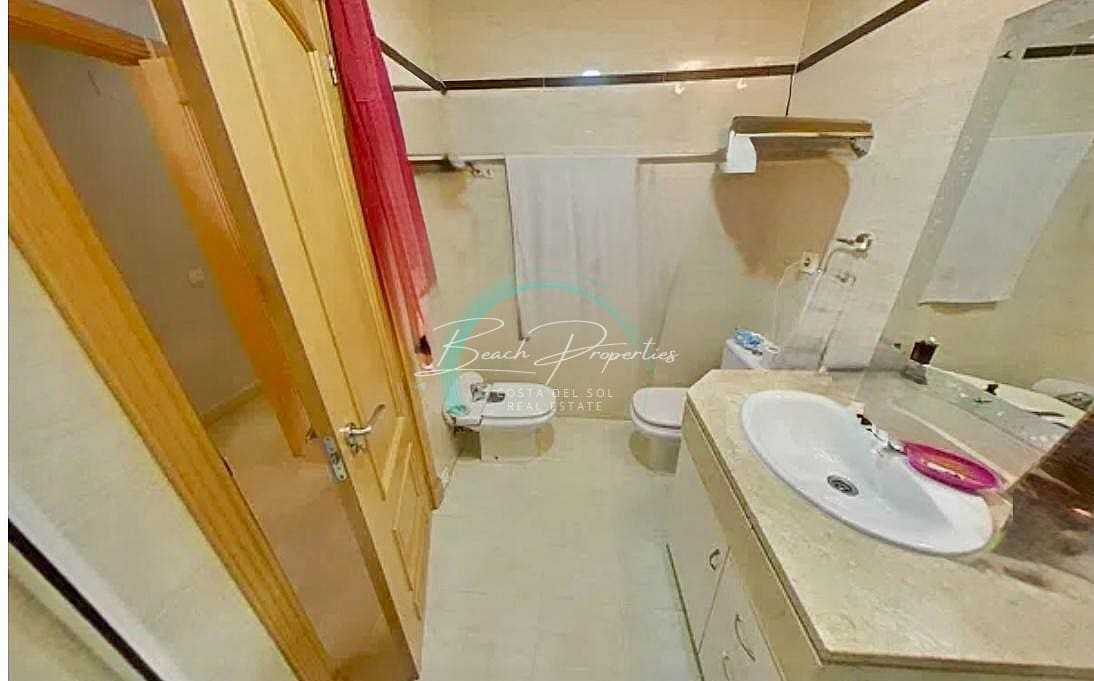 3 soveværelse Lejlighed til salg i Torrox-Costa med garage - € 319.000 (Ref: 9752563)