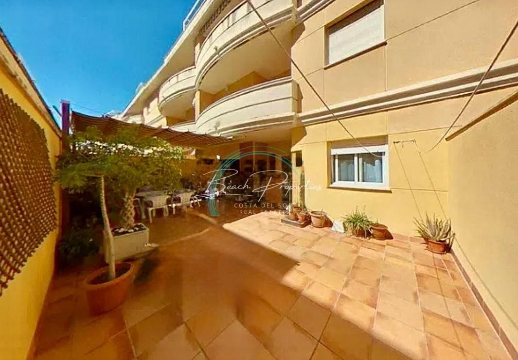 3 soveværelse Lejlighed til salg i Torrox-Costa med garage - € 319.000 (Ref: 9752563)