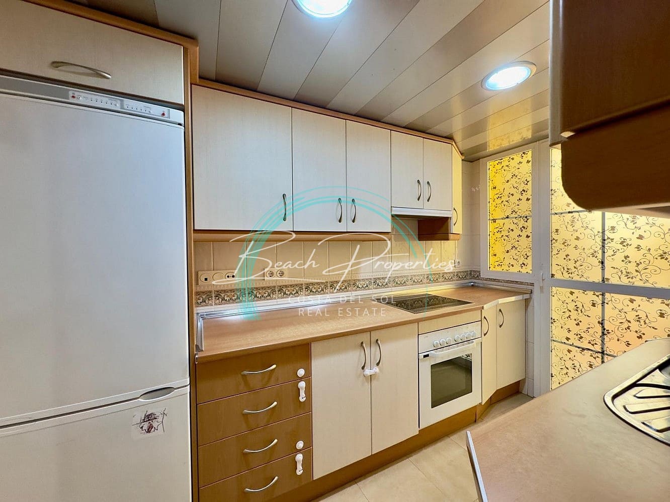 3 bedroom Apartment for sale in Torrox-Costa with garage - € 319,000 (Ref: 9752563)