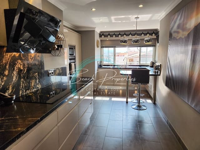 3 chambre Appartement à vendre à Centro, Nerja - 349 000 € (Ref: 9758263)