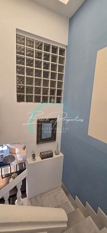 3 slaapkamer Villa te koop in Avda Pescia - Ctra de Frigiliana, Nerja met zwembad - € 350.000 (Ref: 9762402)