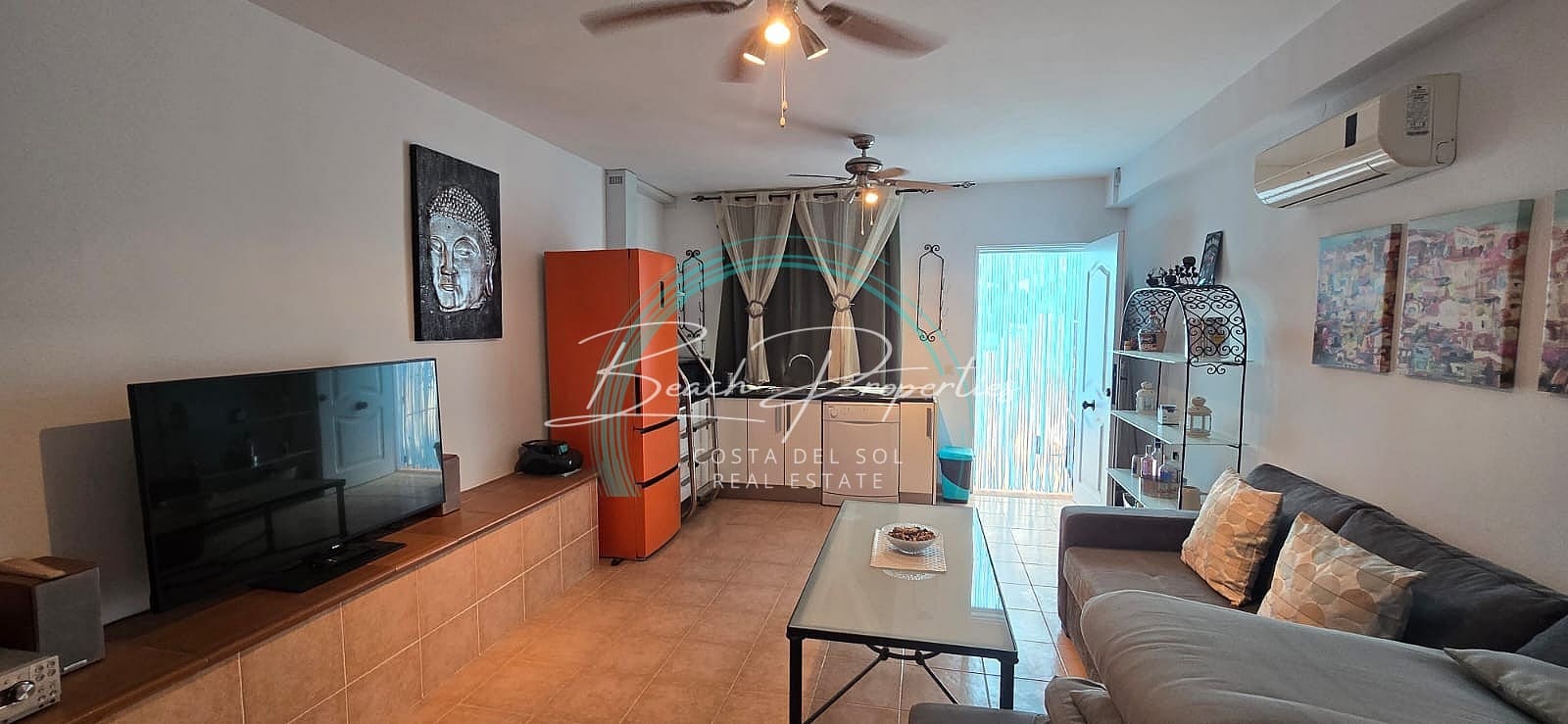 3 chambre Villa/Maison à vendre à Nerja avec piscine - 350 000 € (Ref: 9762402)