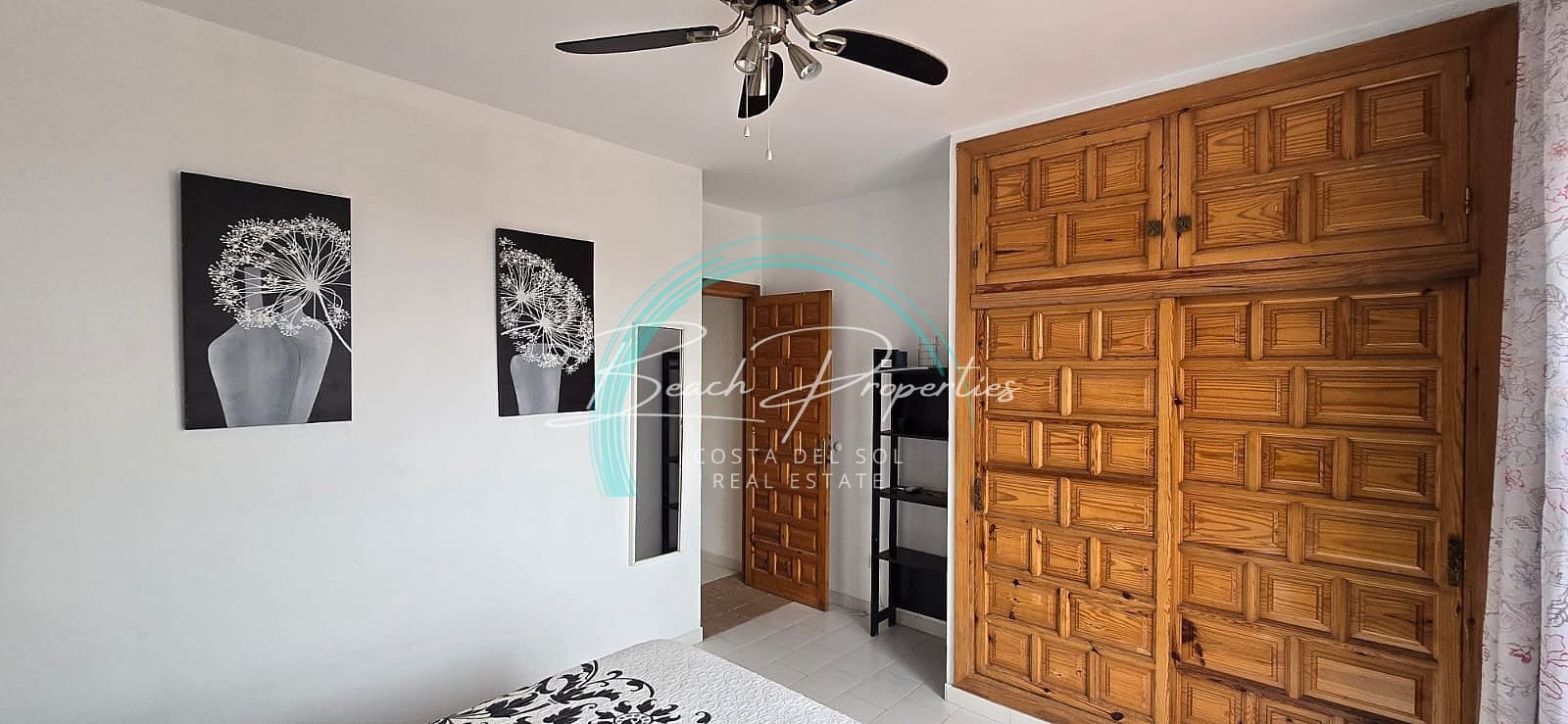 3 chambre Villa/Maison à vendre à Nerja avec piscine - 350 000 € (Ref: 9762402)