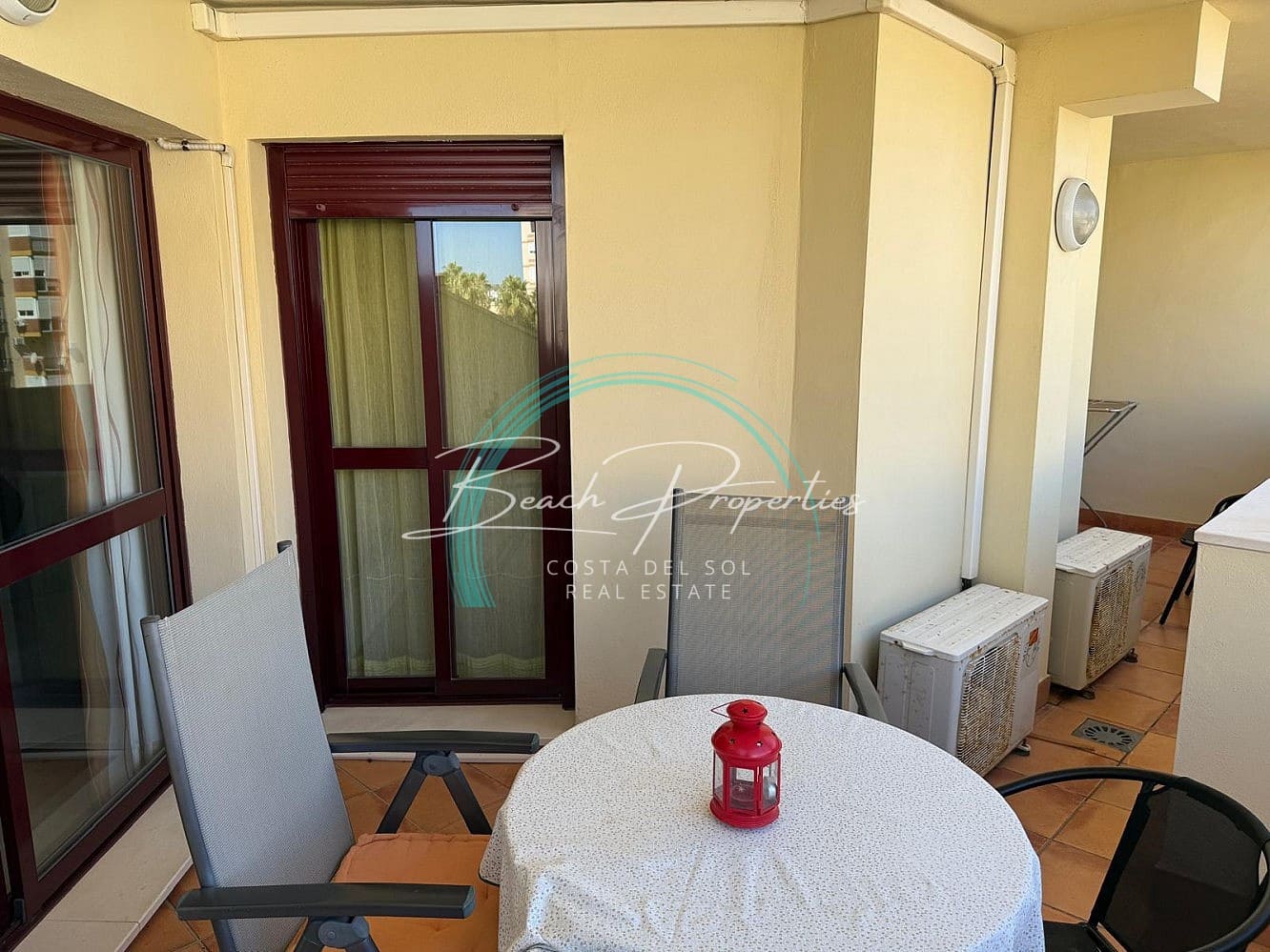 2 soveværelse Lejlighed til leje i Torrox-Costa med swimmingpool garage - € 950 (Ref: 9775983)