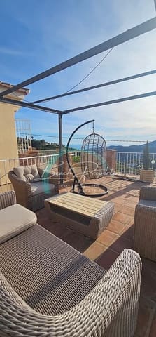 4 sypialnia Willa na sprzedaż w Torrox Pueblo, Torrox z basenem garażem - 370 000 € (Ref: 9784760)