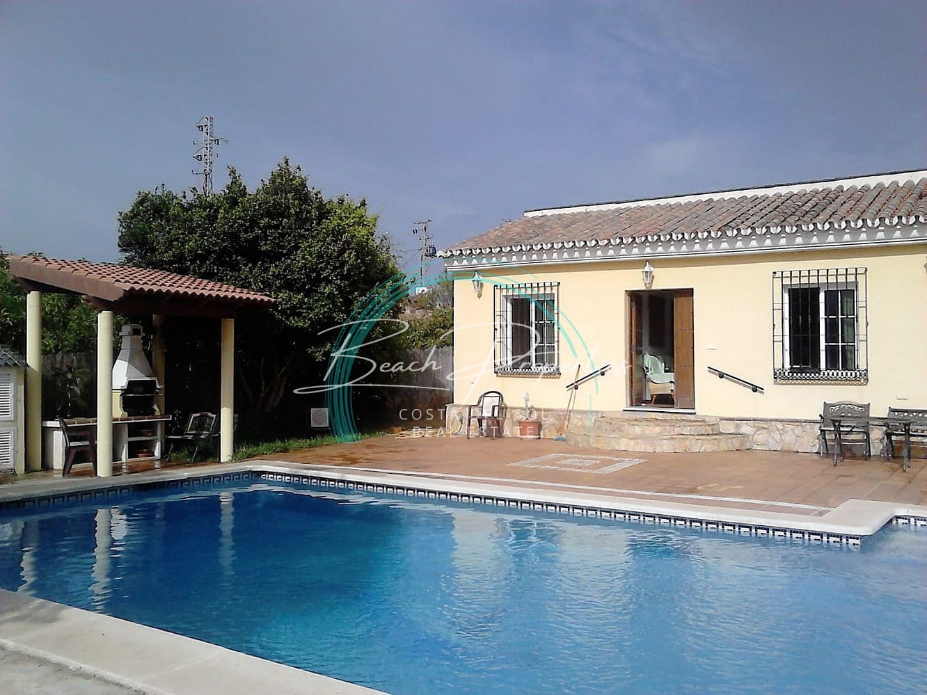 1 soverom Villa til salgs i Nerja med svømmebasseng garasje - € 475 000 (Ref: 9824356)