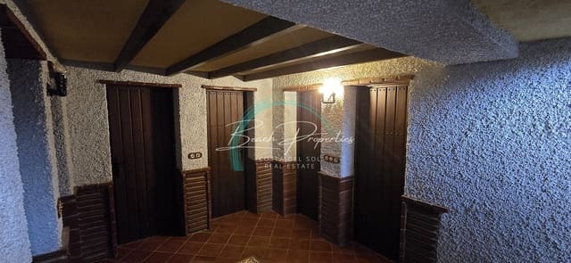4 soverom Villa til salgs i Torrox Pueblo, Torrox med svømmebasseng garasje - € 378 000 (Ref: 9844691)