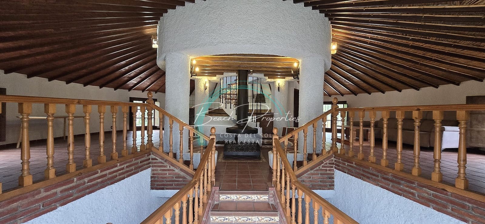 4 soverom Villa til salgs i Torrox med svømmebasseng garasje - € 378 000 (Ref: 9844691)