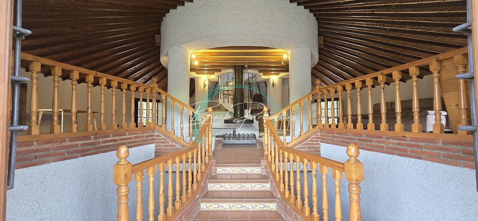 4 soverom Villa til salgs i Torrox med svømmebasseng garasje - € 378 000 (Ref: 9844691)