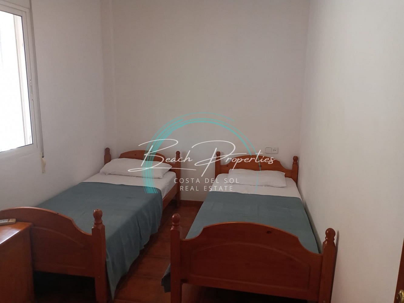 3 bedroom Apartment for rent in Torrox with pool - € 950 (Ref: 9850168)