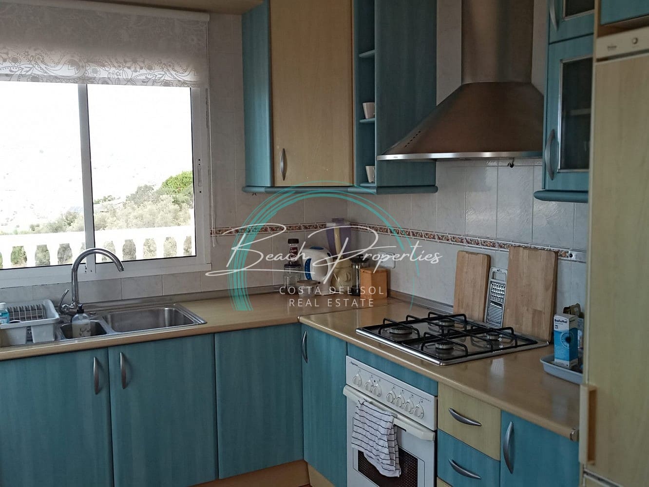 3 bedroom Apartment for rent in Torrox with pool - € 950 (Ref: 9850168)