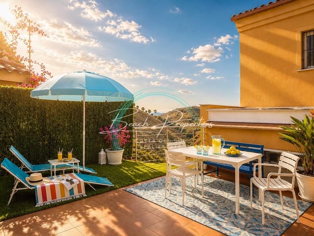 3 soveværelse Byhus til leje i El Peñoncillo, Torrox med swimmingpool garage - € 1.950 (Ref: 9850772)