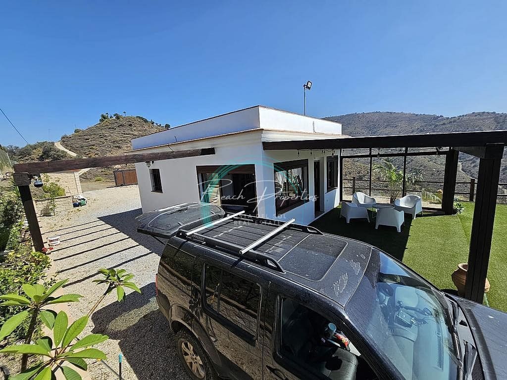 1 soverom Hus til leie i Torrox med svømmebasseng garasje - € 1 200 (Ref: 9858570)