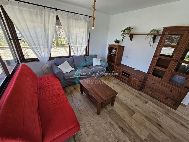 1 soverom Hus til leie i Torrox Pueblo, Torrox med svømmebasseng garasje - € 1 200 (Ref: 9858570)