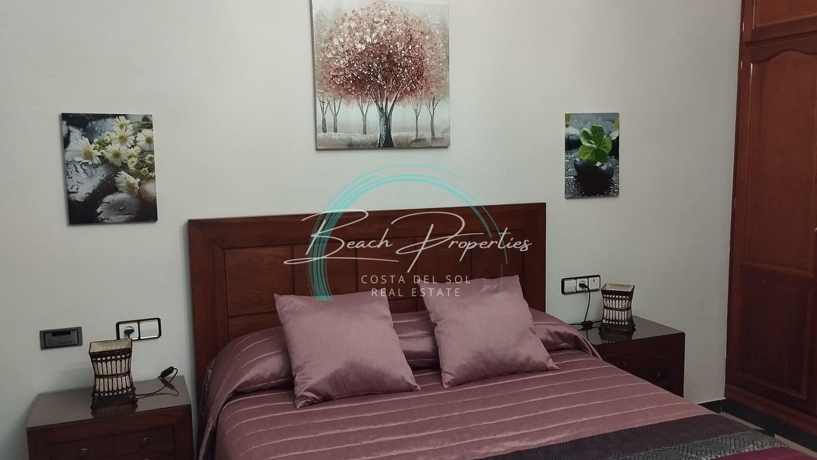 3 soverom Hus til leie i Nerja med garasje - € 1 500 (Ref: 9872824)