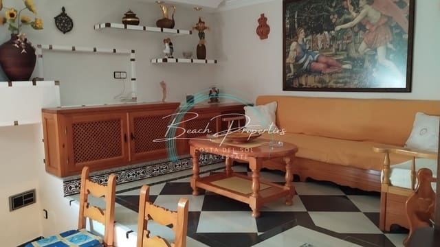 3 soverom Hus til leie i Centro, Nerja med garasje - € 1 500 (Ref: 9872824)