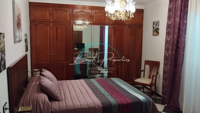 3 soverom Hus til leie i Centro, Nerja med garasje - € 1 500 (Ref: 9872824)
