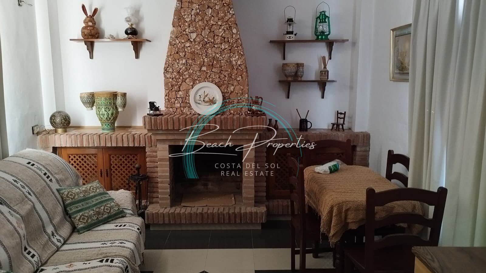 3 soverom Hus til leie i Nerja med garasje - € 1 500 (Ref: 9872824)